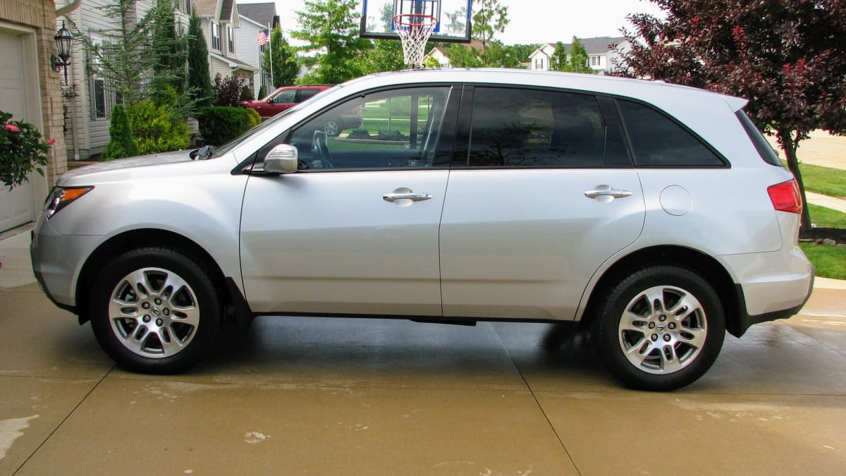 &nbsp; A funny thing about our 2006 Chrysler Pacifica: Neither Kristen nor I can recall why we chose to get it. You’ve already read my recollection of events, where I [&hellip;]