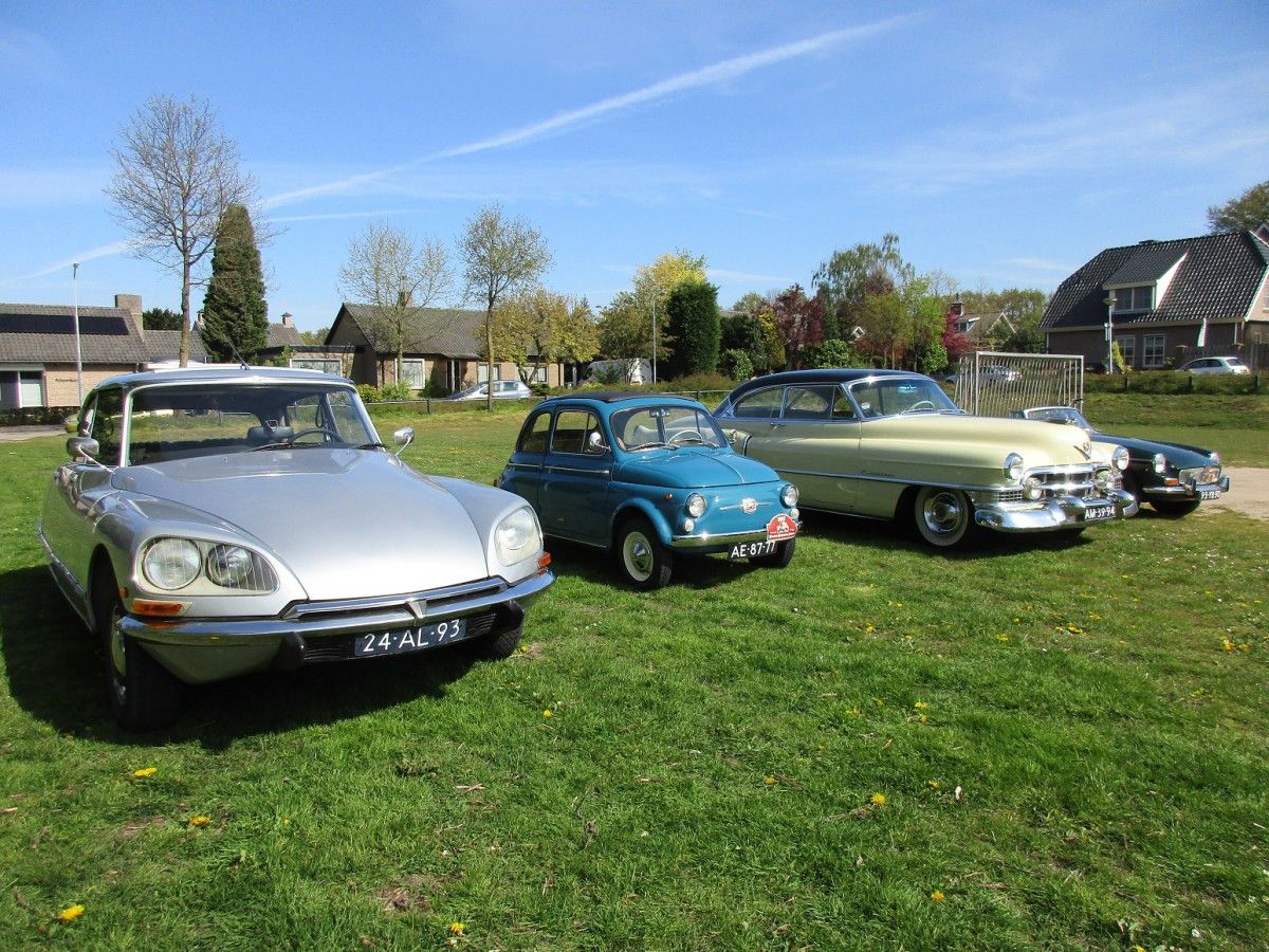 The other day I read a small announcement in the local newspaper about a classic vehicle club having the start of their 2017 spring tour in a village nearby, on [&hellip;]