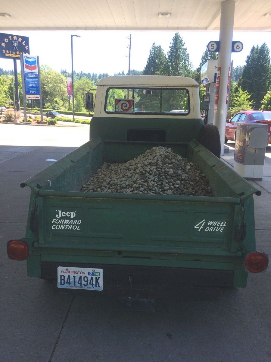 (first posted 6/27/2017)      Mike Hayes has managed to catch a rare vehicle, one that has not yet made its appearance at CC. And it was hauling a load [&hellip;]