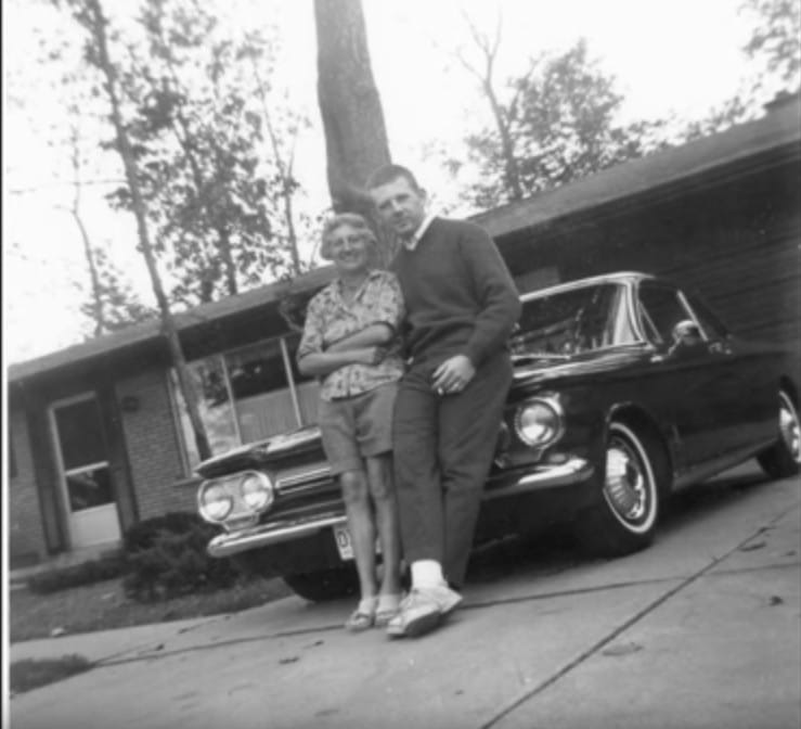 (first posted 7/10/2017)   The Corvair may have been outsold by the dishwater-dull Falcon, but good luck finding so many vintage snapshots of Falcons with their doting owners. Americans loved the [&hellip;]