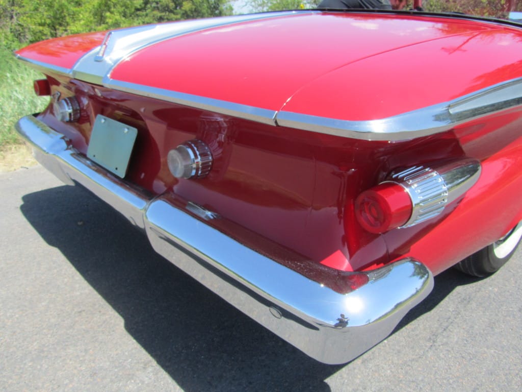 Vintage Comparison Test: 1961 Chevrolet Impala, Dodge Dart, Ford Galaxie - Which One Of These Does Not Belong? 4 61 Fury rear 1