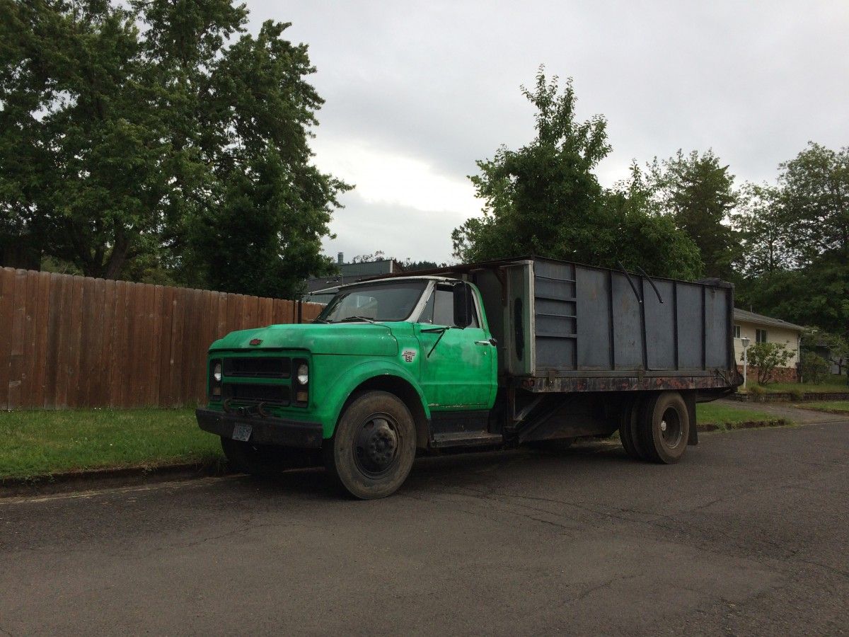 In addition to old cars, there’s also a smattering of old trucks in mu neighborhood. This Chevy C50, whose year is easy to peg due to the lack of side [&hellip;]