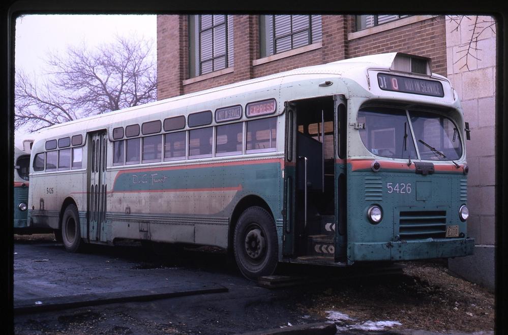 (first posted 7/8/2017)       There were several large-vehicle manufacturers in the early to mid-twentieth century that that were well known for their heavy-duty trucks, but less well-known for their [&hellip;]