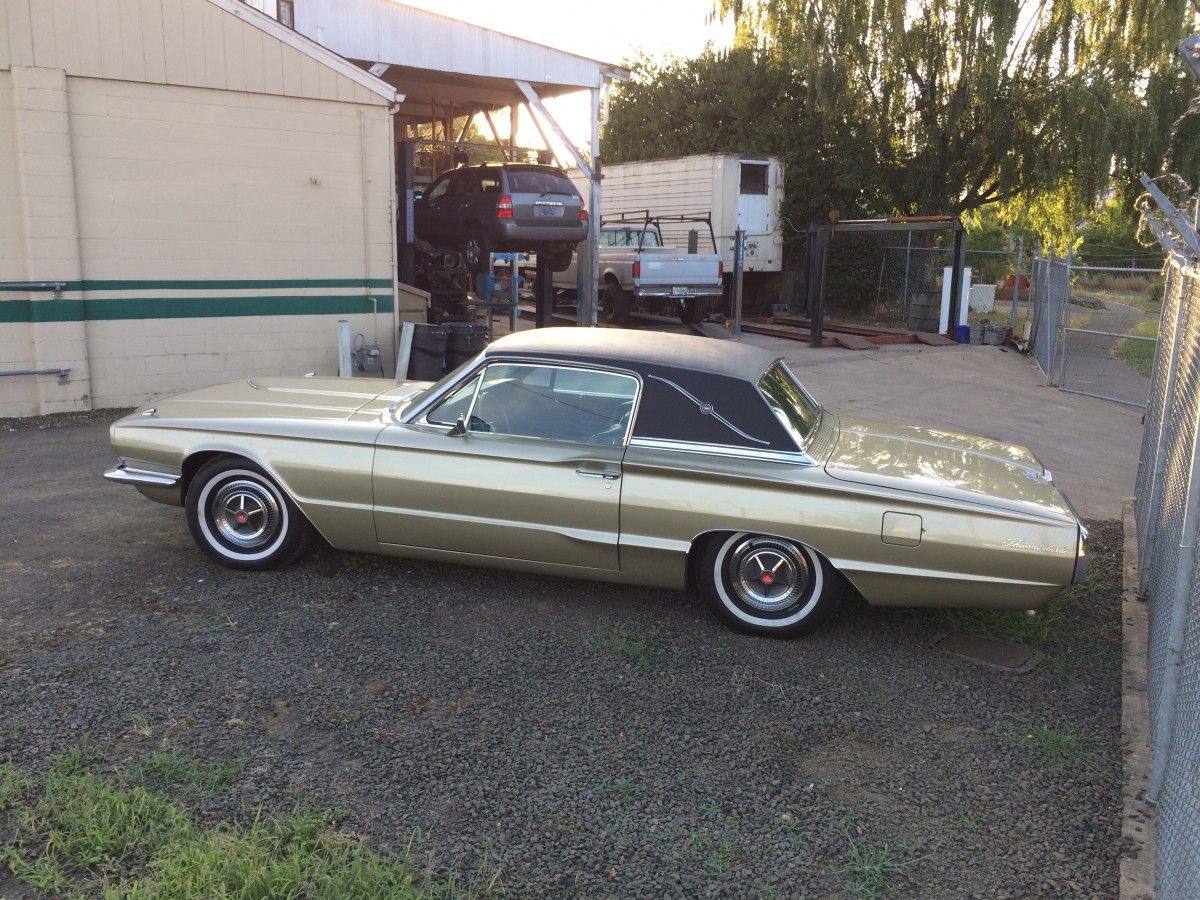 (first posted 8/16/2017)       Brougham fever was virulent in 1966 at Ford, and the results speak for themselves. Who needs rear side windows anyway? Despite the fact that switching [&hellip;]