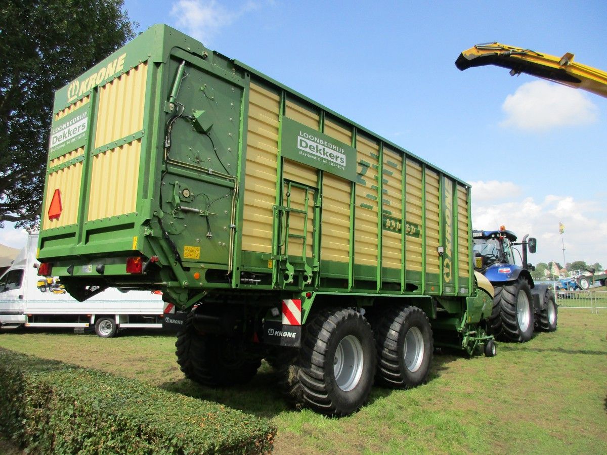 The Oogstdagen-event is held every year in the month of August. It’s a combination of an exhibition of recent and new farm machinery, a classic farm tractor show, demonstrations and [&hellip;]