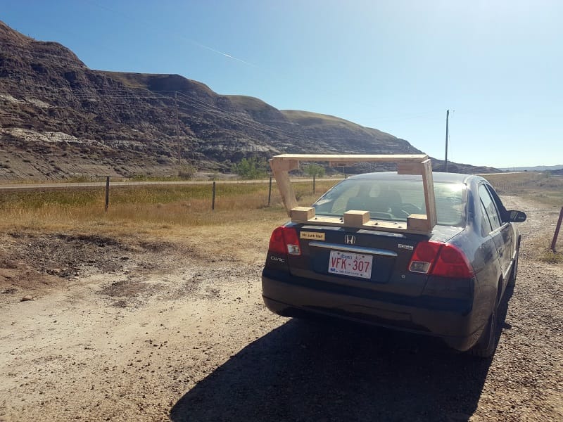 In the first day we drove from prairie to mountain back to prairie again. Day two promised to have more tarmac and less gravel with badlands, a ferry and dinosaurs.
