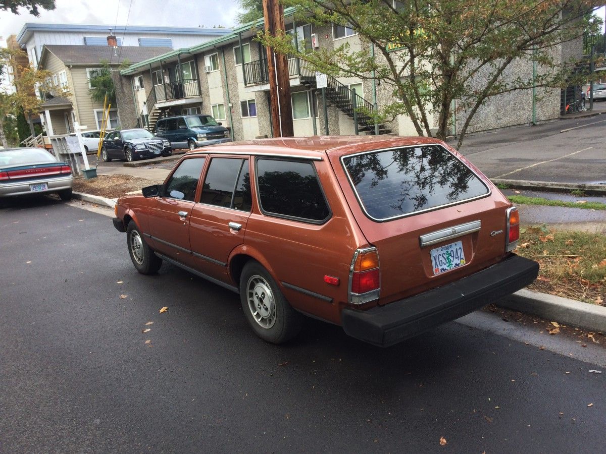(first posted 9/25/2017)       I’d seen this very clean Corona wagon before in town, on the go. But I finally stumbled into where it lives, and it appears that [&hellip;]
