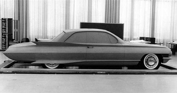 (first posted 10/11/2017)         Although it’s a bit fussy, I’ve always had a soft spot for the 1961 Cadillac and its “skegs”. But until I stumbled into this [&hellip;]