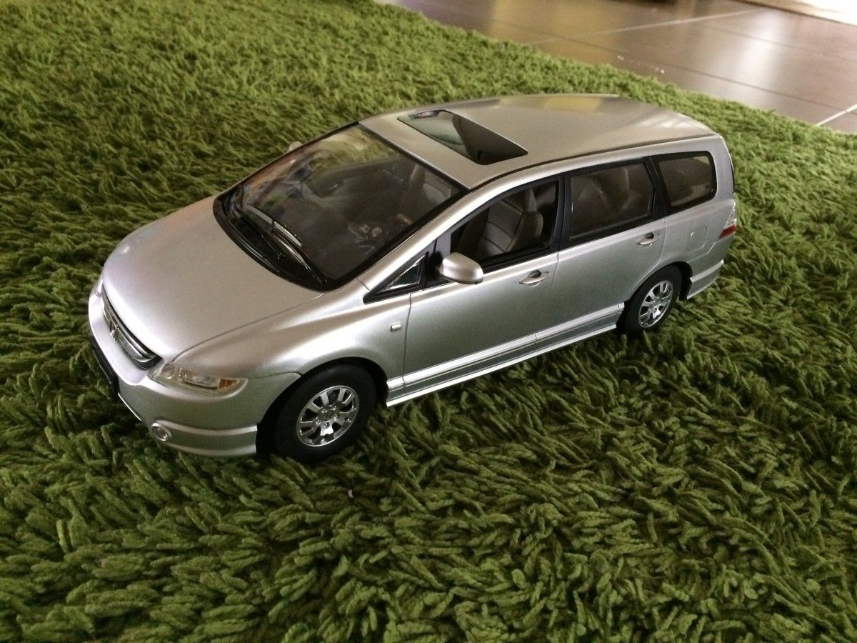 2004-08 & 2008-13 Honda Odyssey – World’s Sexiest Minivan 12 honda odyssey remote control car