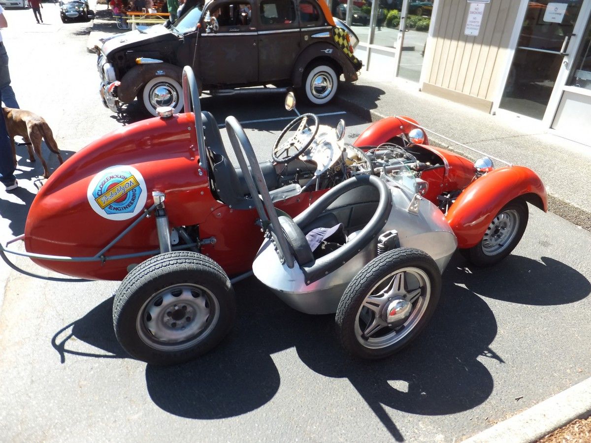 This may well be the oddest vehicle to be posted at the Cohort, in this case by Staxman. So what are we looking at? (In the foreground, as the one [&hellip;]