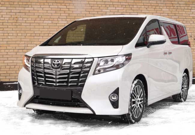 A few weeks ago we looked at several current Toyota and Lexus models that had at best some questionable styling elements. As evidence that those models weren’t outliers, allow me to [&hellip;]