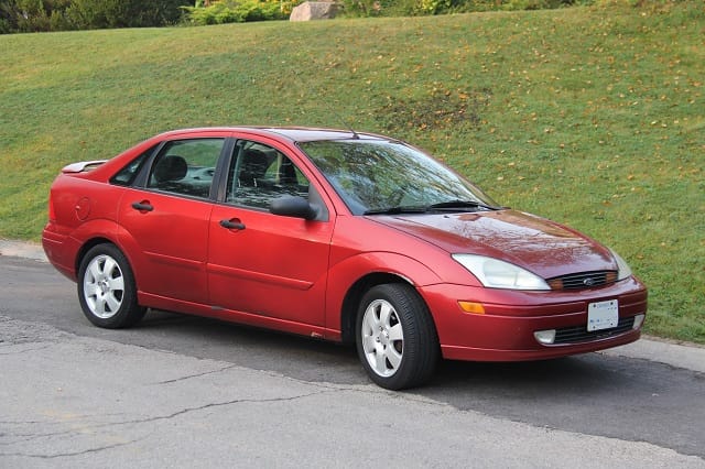 Curbside Crickets: The Focus Nobody Wants to Buy (Pictures are from my various ads) I could blame the Caravan, but really it’s my own stubborn fault.