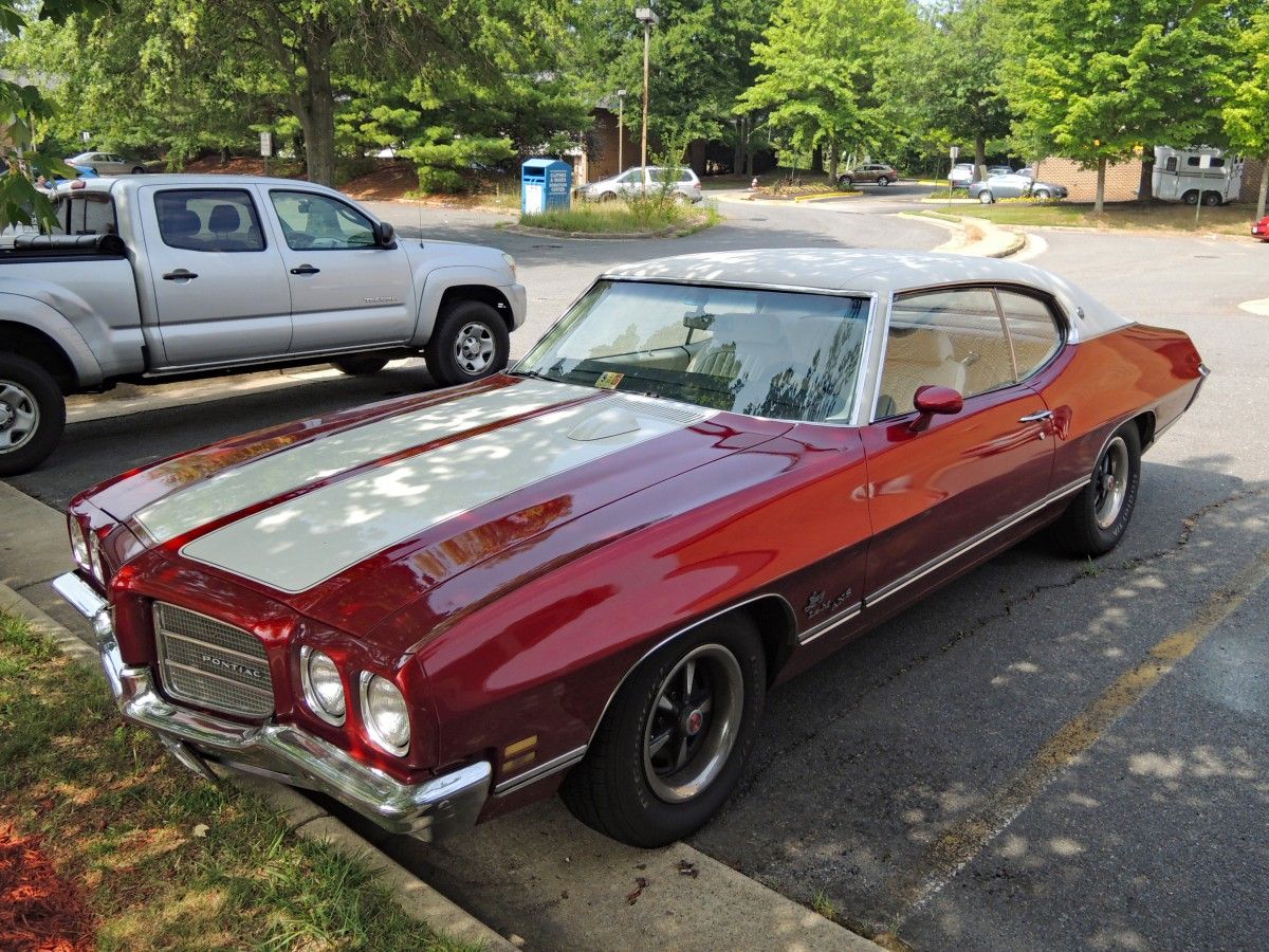 (first posted 12/14/2017)      At first glance, this particular car may not seem to be of much interest to folks attracted to unusual cars.  After all, it looks like [&hellip;]