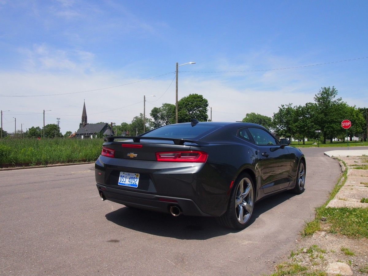 Rental Car Review: 2017 Chevrolet Camaro 1SS – Having Your Cake And Eating It, Too 7 2017 chevrolet camaro ss william 26
