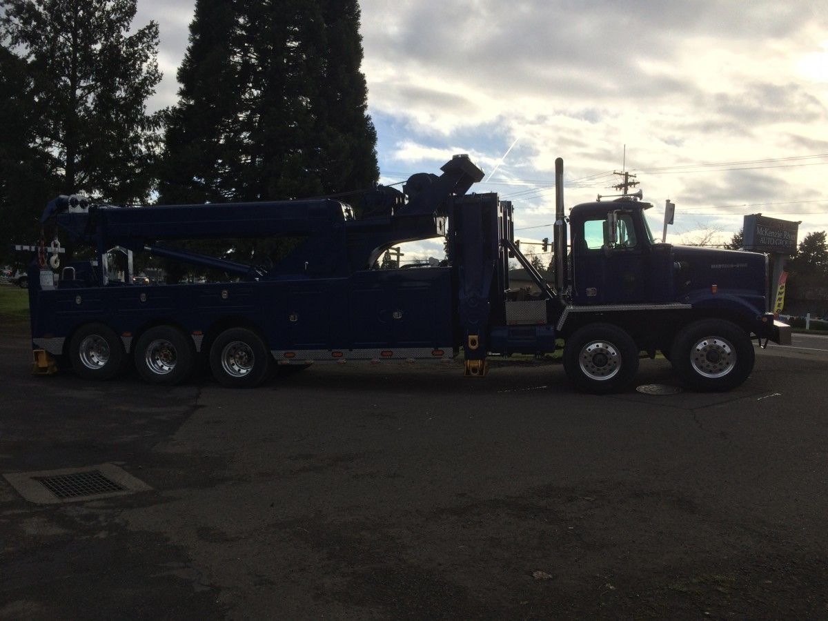 &nbsp; Twin-steer front axle trucks are rather common in Europe, as Johannes Dutch has shown us here on numerous occasions. After a discussion regarding their existence (or not) in the [&hellip;]
