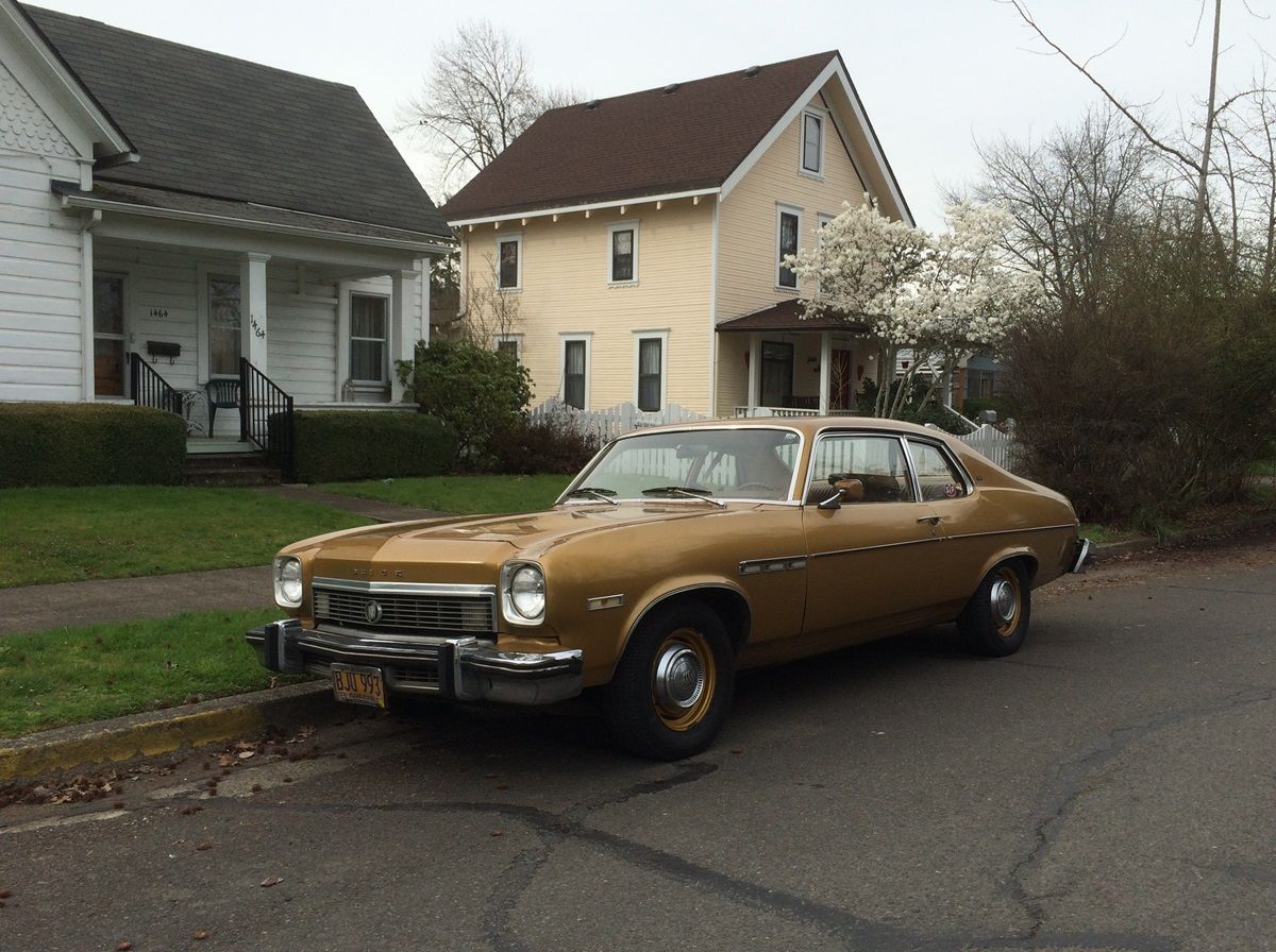 (first posted 3/5/2018)       This is one of my very favorite curbside classics in Eugene. Why? Because I actually know its whole story, having met its original owner; that’s [&hellip;]