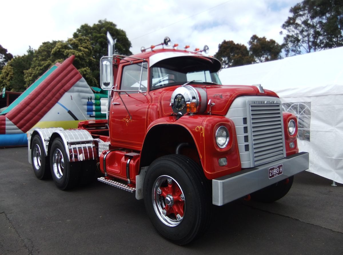 I’ve used a few photographs from this show before, but never delved into on CC, so it is time to do that now for all the truck fans.  As always [&hellip;]