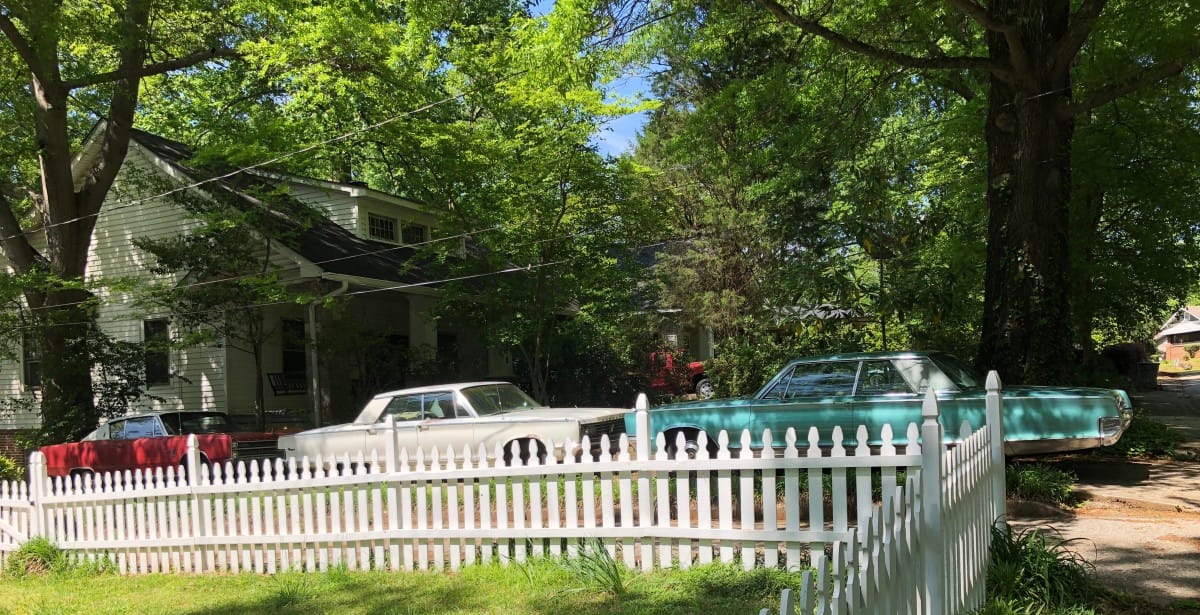 A member of my chosen family sent me this from below the li’l ol’ Mason-Dixon line, with the caption Look, my neighbors have a fetish you share. He’s a little