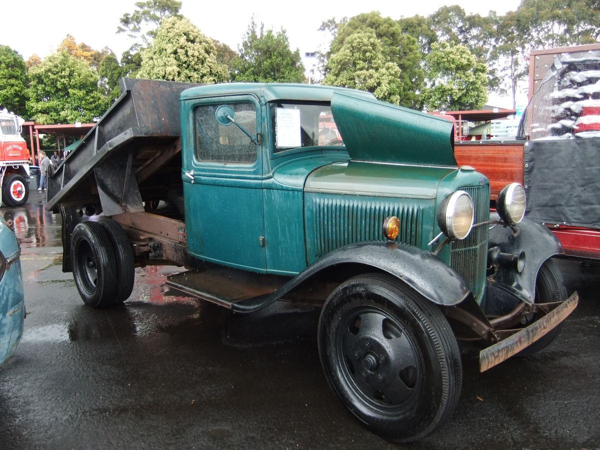 To continue with the 2013 Historic Commercial Vehicle Club’s show, let’s start with a recent import from the US, a 1932 Ford with an original hydraulic Garwood tipper.  .  If [&hellip;]