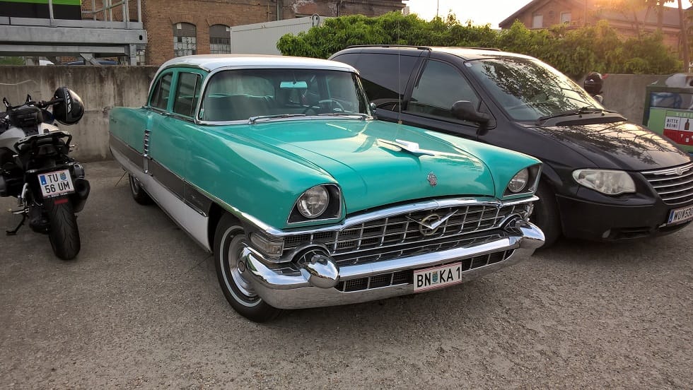 This shot posted at the Cohort by T. Minor grabbed me before I realized where it was shot, thanks to the rather disparate shapes and colors of these two cars. [&hellip;]