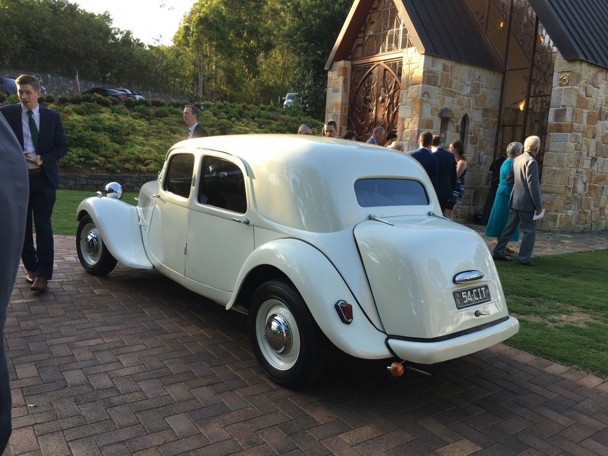 CC Outtake: A Beautiful Wedding Car For An Even More Beautiful Bride 3 citroen traction avant 4