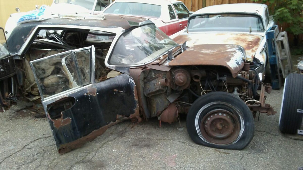 Stephanpellegrino1 has found something very exceptional: a 1958-1961 Facel Vega Excellence. This makes the first found appearance of one of these at CC; Imperialist’s detailed write-up of these rare big [&hellip;]