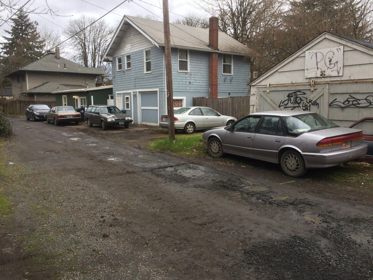 In the winter, when our hikes are urban instead of in the woods, we sometimes change it up by walking the alleys instead of the streets. Here’s a motley collection [&hellip;]