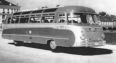 (first posted 12/29/2018)        Here’s a bus that caught my eye when doing a little research on the Mercedes O321H – this is a 1954 Krauss-Maffei KML (Krauss-Maffei [&hellip;]