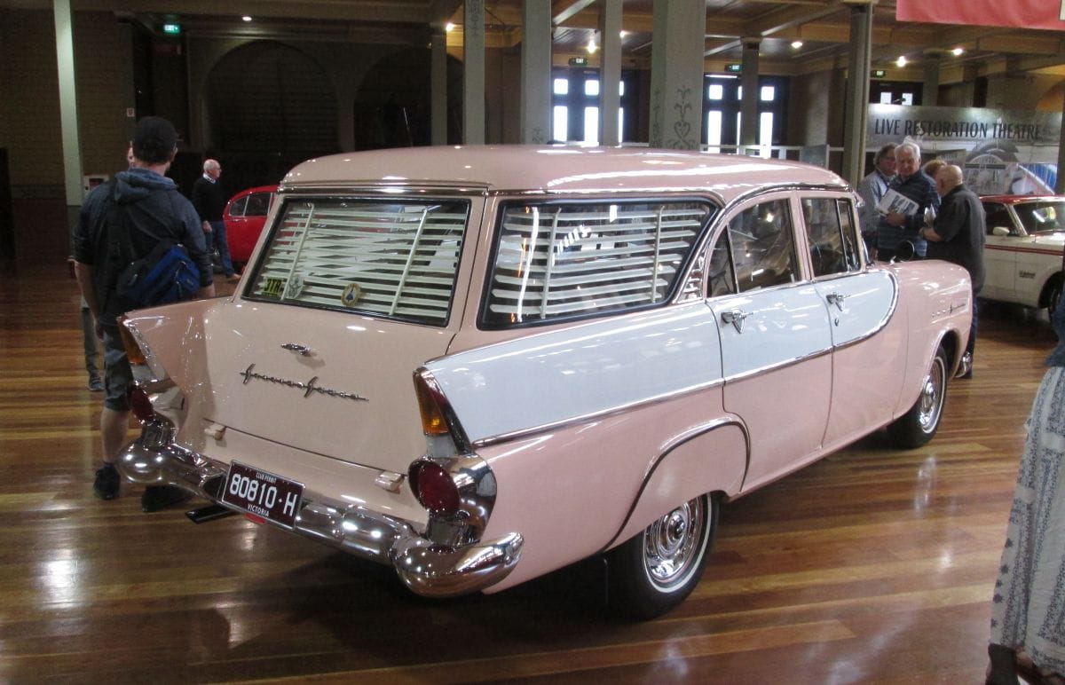 We’ve seen quite a lot of the Motorclassica show already, from the cars driving to the show, outdoor club displays and the special classes, now here are some of the [&hellip;]