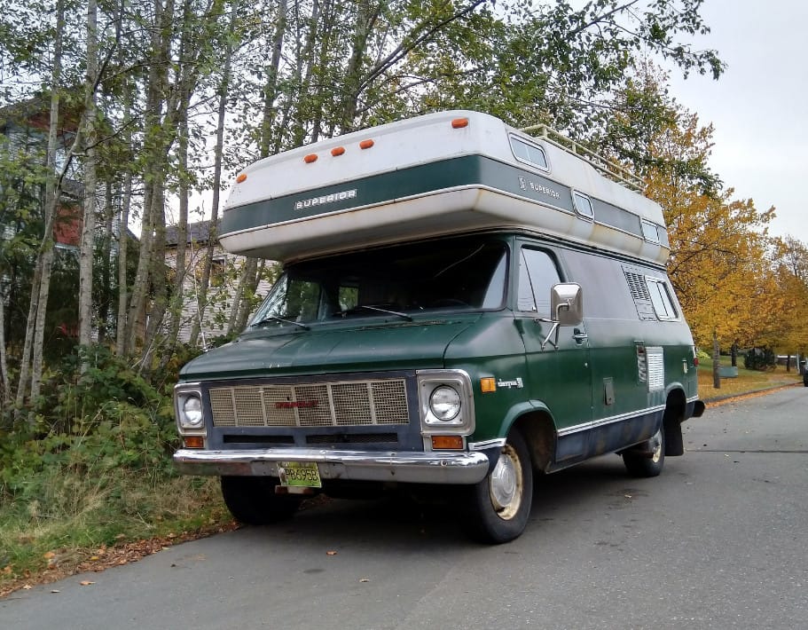 (first posted 12/14/2018)     CC Cohort Owen Smith has found a unicorn, a very wide one at that. In the early 70s, Superior sold these widened Chevy vans, which kept [&hellip;]