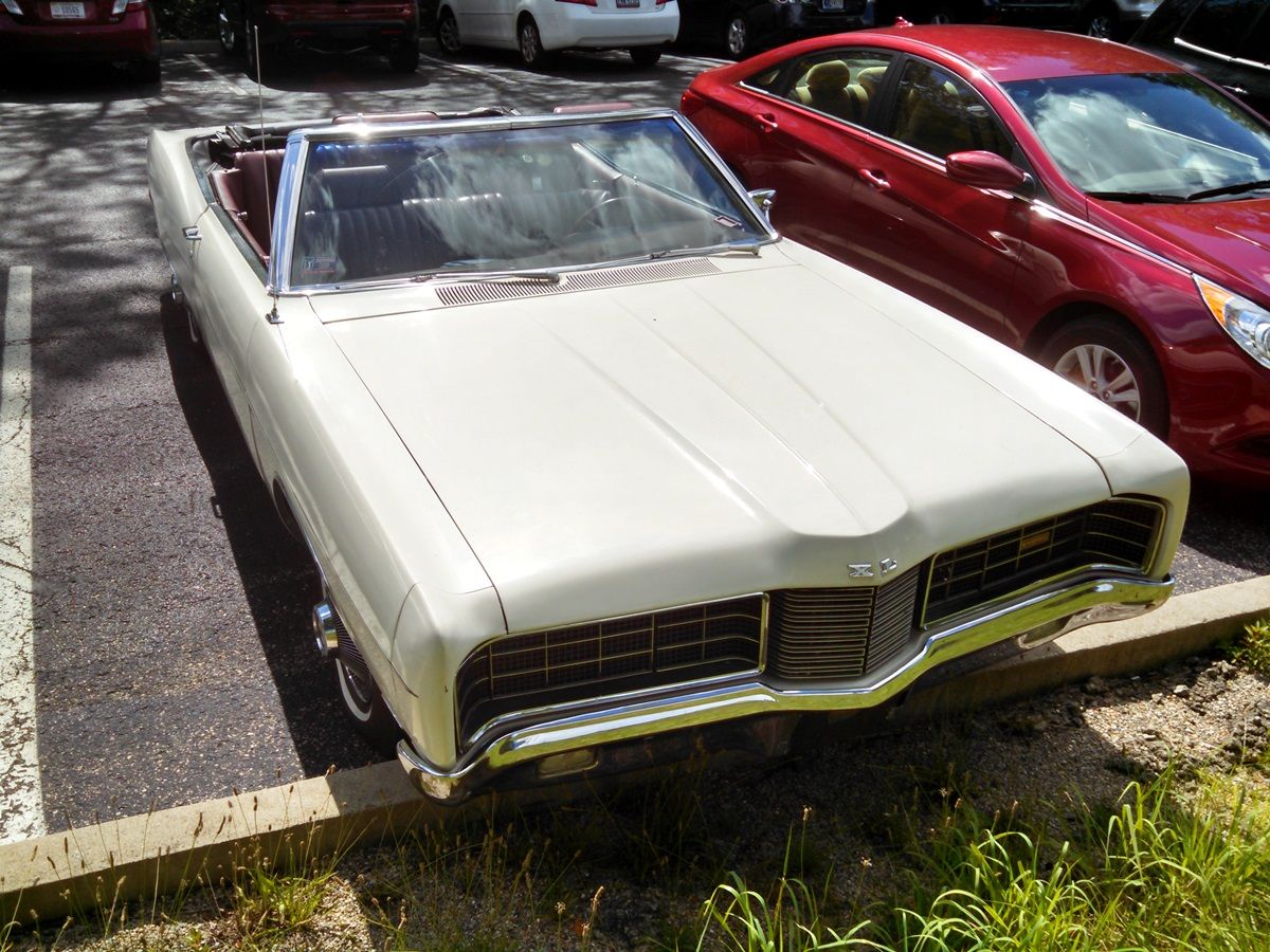It is by pure coincidence that this car comes on the heels of yesterday’s roundup of last editions of the big American convertibles.  So let’s keep the theme rolling with [&hellip;]