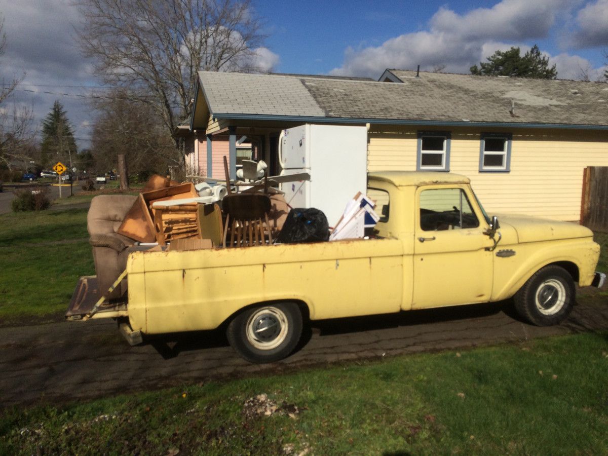 CC Outtake: My Truck Doing What It Does Best I bought it in 1987 to make dump runs. It’s still making them. It’s what it does best.