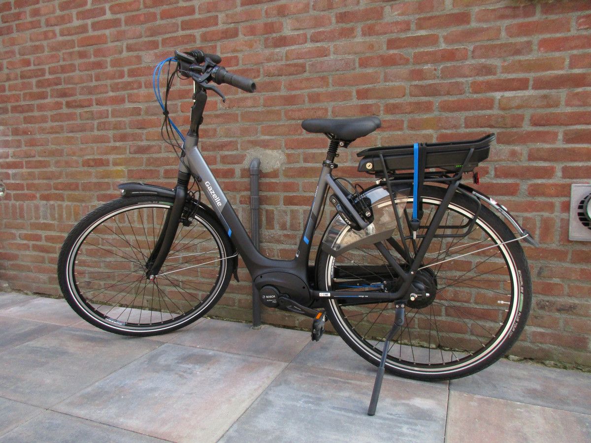 An e-bike combines the noble art of pedaling with an electric motor. There’s assistance on demand, that is, up to a speed of 25 km/h (15.5 mph). Their popularity just [&hellip;]