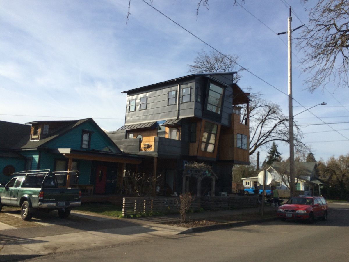 As you well know, I’m actually a bit more involved with immobile curbside classics than the wheeled variety. Unfortunately, too many new houses have zero interest for me, but there’s [&hellip;]