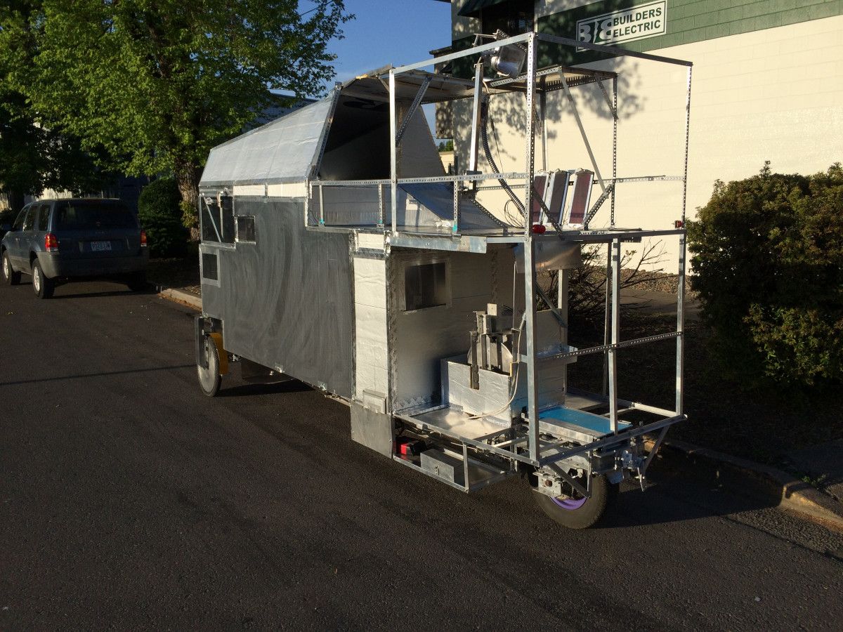 Almost ten years ago, I shot the original Human Powered RV and posted it at the old site. I’d seen it being pedaled around in traffic, albeit very slowly, and [&hellip;]