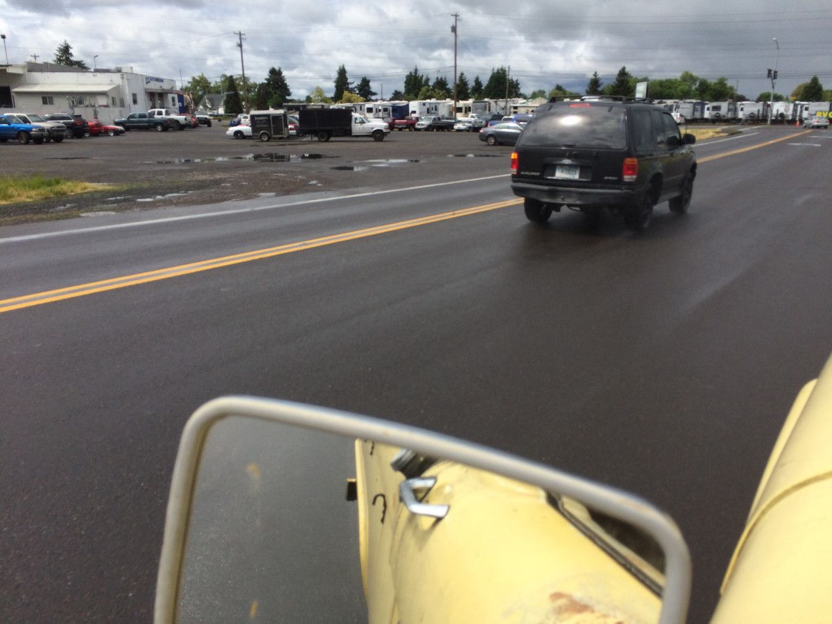 I generally avoid trying to criticize other folks’ rides, or their modifications, but when I first spotted this Explorer a ways directly ahead of me, it looked rather bizarre, due [&hellip;]