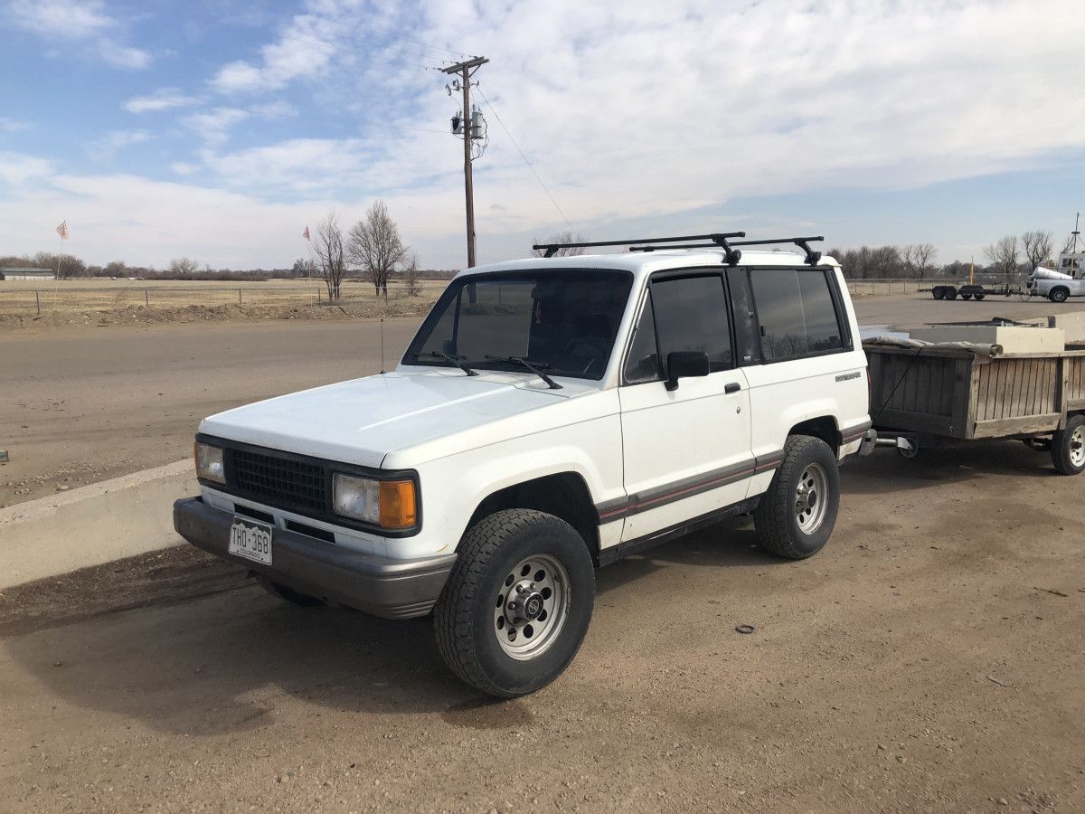 (first posted 5/28/2019)       While I (and I expect you as well) rarely see first generation Isuzu Troopers around much, here’s one that was never very thick on the [&hellip;]
