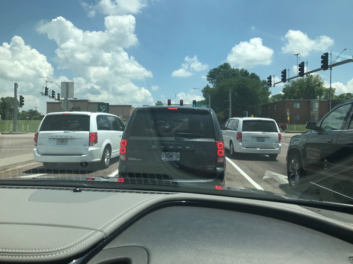 The last several weeks have provided opportunity to find doubles of a few cars, but these Dodge Grand Caravans are the only triple play.  This does look like a slice [&hellip;]