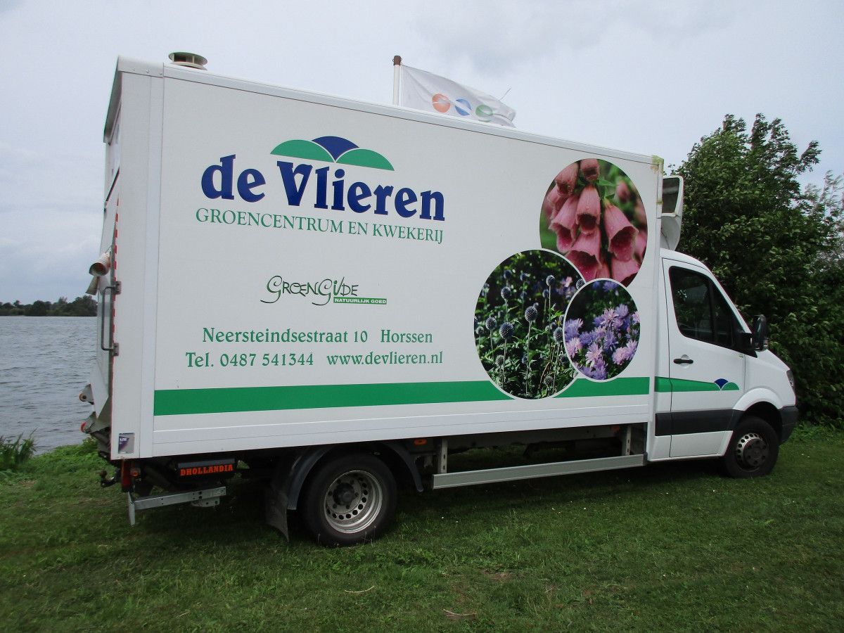 A nearby plant nursery uses this Sprinter box truck for their pickups and deliveries. With a factory GVM rating of 5,000 kg (11,023 lbs) it’s the heaviest Sprinter of the [&hellip;]