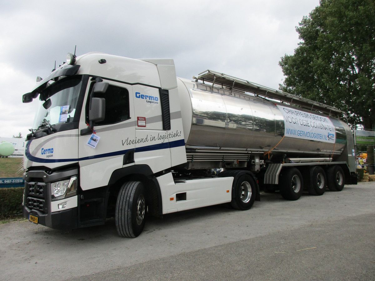 This combination perfectly represents the current generation of raw milk haulers in my country; a 4×2 tractor with a heavy-duty front axle (resulting in a higher axle load and thus [&hellip;]