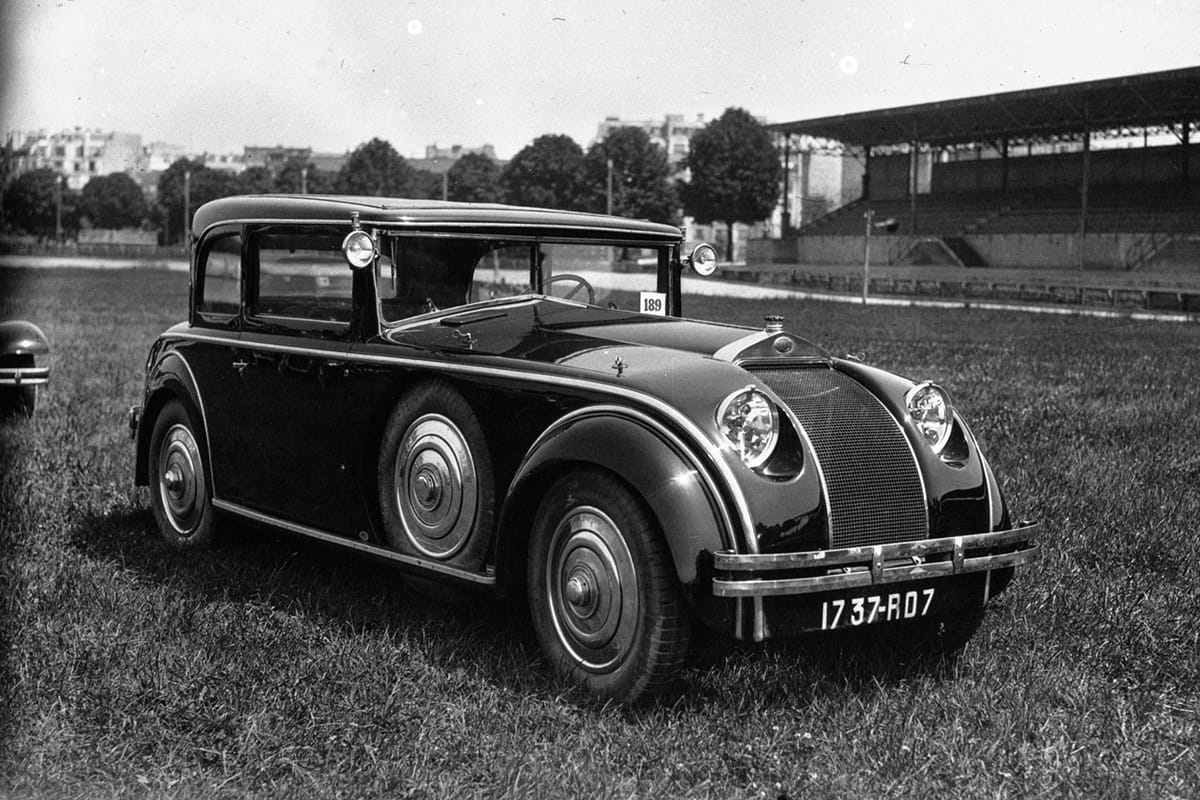 Pontoon Fenders: An Archeology (1920-1945) 21 1929 Delage Busson copy