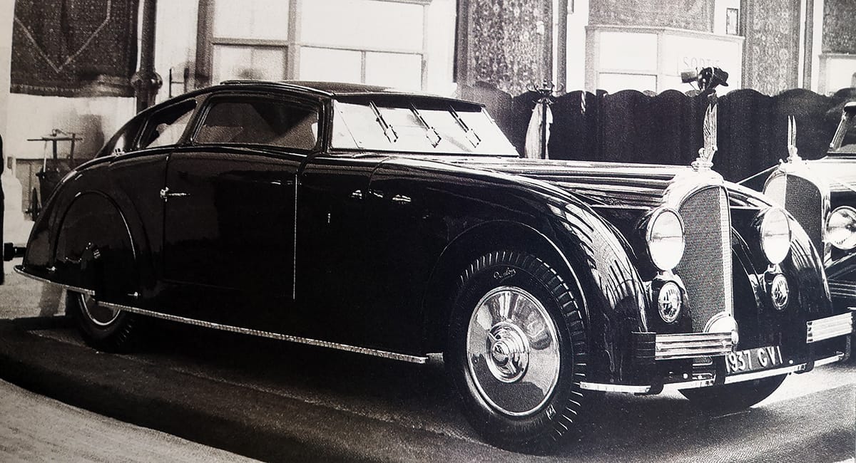 Pontoon Fenders: An Archeology (1920-1945) 51 1937 Voisin C28 Aerosport