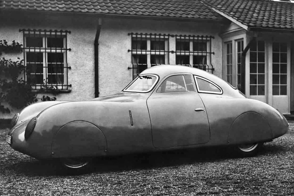 Pontoon Fenders: An Archeology (1920-1945) 62 1939 Porsche 64