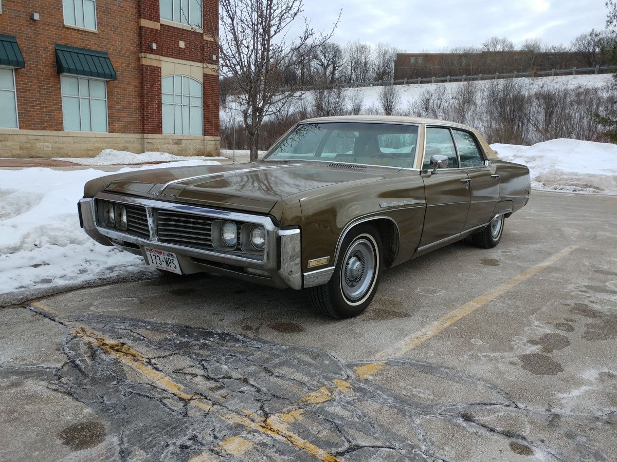 Cohort Pic(k) Of The Day – 1969 Buick Electra Thank you to Matt Z