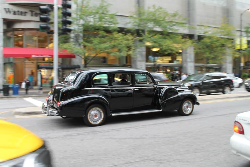 I’ve become increasingly convinced over time that class is a state of mind over anything else.  Amid the dense, hurried foot and vehicular traffic of holiday shoppers along Chicago’s upper-end [&hellip;]