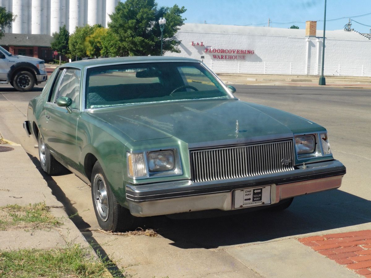 1978 Buick Regal: The Extreme Moderate 7 RF 2 e Regal