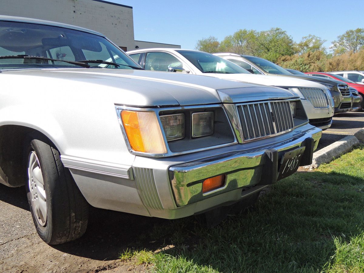 1985 Mercury Marquis: Lesser Nobility 16 Detail Front 1985 Mercury Marquis