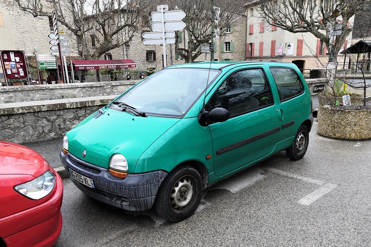 (Updated 1/11/2026)          I’m not sure why we haven’t featured the first-series Twingo in CC all that much. Perhaps it’s because it was never sold in many [&hellip;]