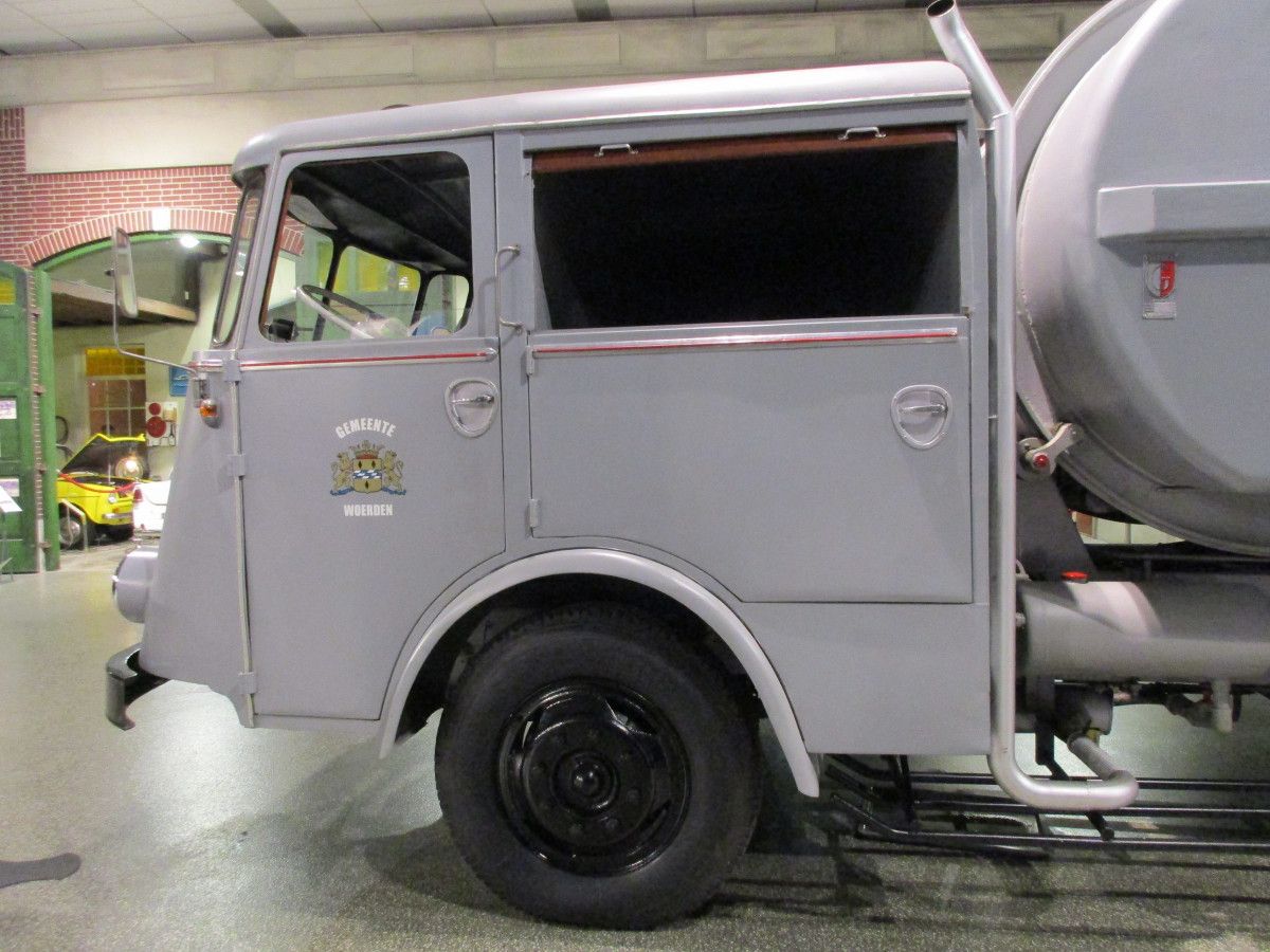 Museum Classics: 1964 And 1968 DAF Garbage Trucks - Nobody Ever Heard Of Selective Waste Collection 4 IMG 8579