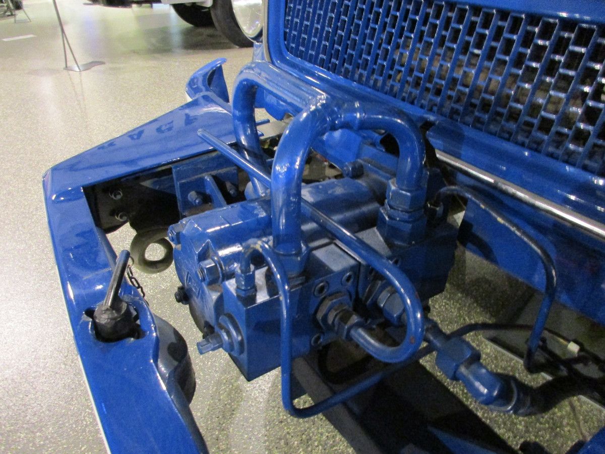 Museum Classics: 1964 And 1968 DAF Garbage Trucks - Nobody Ever Heard Of Selective Waste Collection 14 IMG 8599